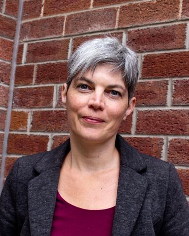 Ảnh chân dung TS Tara Brooks